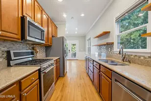 10 Petigru Dr, Beaufort, SC 29902 - Photo 20