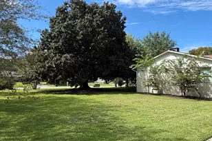 1703 Riverside Dr, Beaufort, SC 29902 - Photo 42