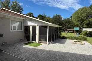 1703 Riverside Dr, Beaufort, SC 29902 - Photo 36