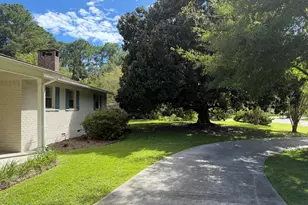 1703 Riverside Dr, Beaufort, SC 29902 - Photo 44