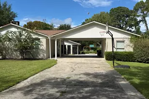 1703 Riverside Dr, Beaufort, SC 29902 - Photo 40