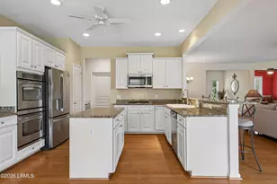 7 Saltus Ct, Bluffton, SC 29909 - Photo 2