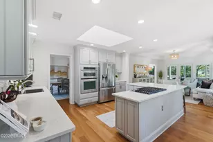 26 Flagship Ln, Hilton Head, SC 29926 - Photo 4