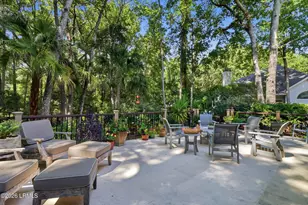 17 Stonegate Dr, Hilton Head, SC 29926 - Photo 26