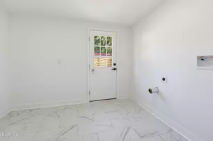 1922 Baggett St, Beaufort, SC 29902 - Photo 20