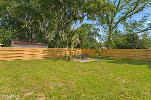 1922 Baggett St, Beaufort, SC 29902 - Photo 26