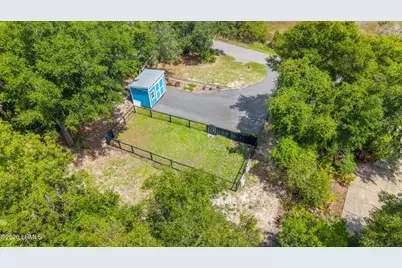 56 Inglewood Circle, Saint Helena Island, SC 29920 - Photo 2