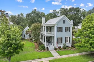 11 Park Square S, Beaufort, SC 29907 - Photo 1