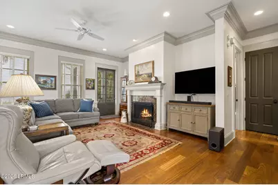 11 Park Square S, Beaufort, SC 29907 - Photo 12