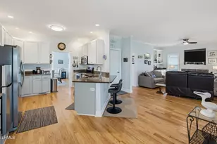 78 Davis Love Dr, Ladys Island, SC 29920 - Photo 8