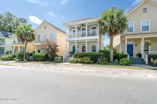 909 12th St, Port Royal, SC 29935 - Photo 6
