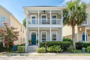 909 12th St, Port Royal, SC 29935 - Photo 2