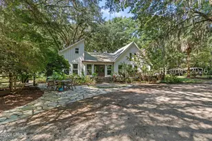 46 Rainbow Rd, Bluffton, SC 29910 - Photo 2