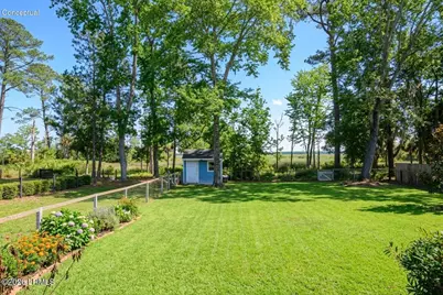 8 River Drive, Beaufort, SC 29907 - Photo 40