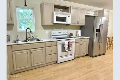801 Elm Street E, Hampton, SC 29924 - Photo 6