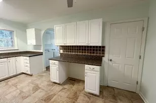 2207 Morris St, Beaufort, SC 29902 - Photo 10