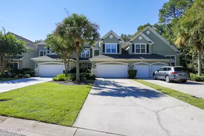 221 Farnsleigh Avenue, Bluffton, SC 29910 - Photo 2