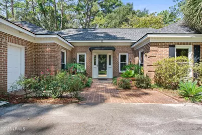 61 Wade Hampton Drive, Beaufort, SC 29907 - Photo 4