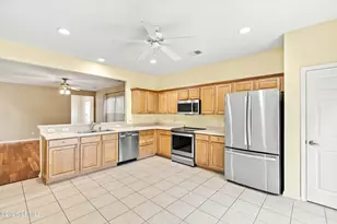 147 Landing Ln, Bluffton, SC 29909 - Photo 6