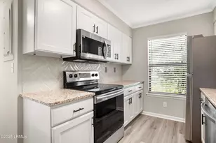 5 Battery Ln, Beaufort, SC 29902 - Photo 10