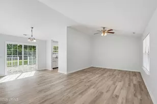 14 Robin Way, Beaufort, SC 29907 - Photo 2