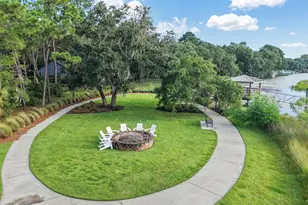 23 Middle Is St, Beaufort, SC 29907 - Photo 46
