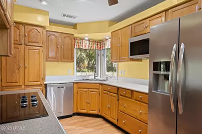 31 Chesterfield Lake Drive, Beaufort, SC 29906 - Photo 12