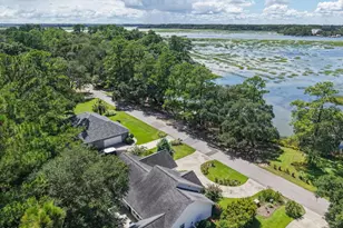 257 Pleasant Point Dr, Beaufort, SC 29907 - Photo 4