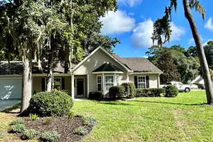 14 Ardmore Ave, Beaufort, SC 29907 - Photo 1