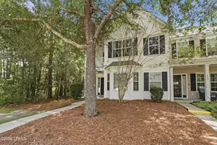 203 Dillard Mill Dr, Bluffton, SC 29909 - Photo 2