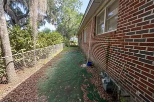 500 Pilot St, Beaufort, SC 29902 - Photo 32