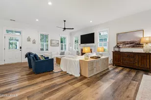 37 Wrights Point Cir, Beaufort, SC 29902 - Photo 12