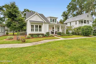 37 Wrights Point Cir, Beaufort, SC 29902 - Photo 2