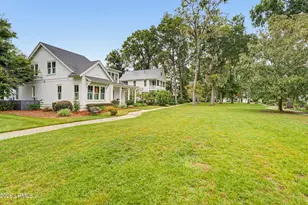 37 Wrights Point Cir, Beaufort, SC 29902 - Photo 4
