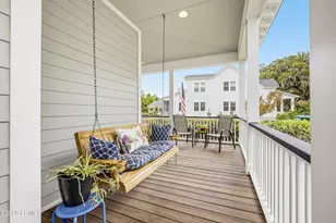 221 Sturdevant Dr, Beaufort, SC 29902 - Photo 6