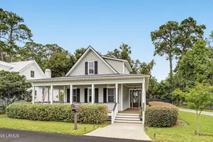 221 Sturdevant Dr, Beaufort, SC 29902 - Photo 2