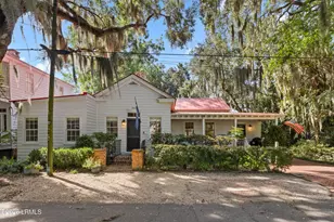 310 Hancock St, Beaufort, SC 29902 - Photo 1