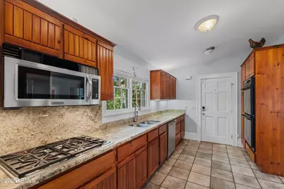 310 Hancock Street, Beaufort, SC 29902 - Photo 10