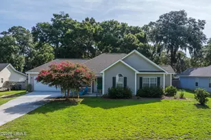 42 Purrysburg Dr, Beaufort, SC 29907 - Photo 1