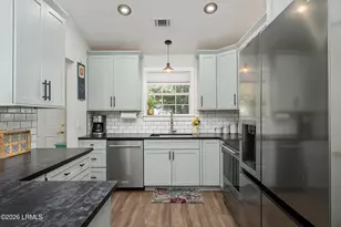 42 Purrysburg Dr, Beaufort, SC 29907 - Photo 8