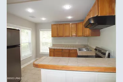 418 Meritta Avenue, Beaufort, SC 29902 - Photo 6