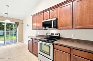 17 Harbison Pl, Beaufort, SC 29906 - Photo 12