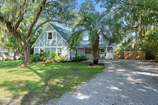 2834 W Royal Oaks Dr, Beaufort, SC 29902 - Photo 8