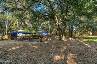 17 Harold Dr, Beaufort, SC 29906 - Photo 38