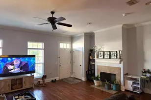 911 12th St, Port Royal, SC 29935 - Photo 2