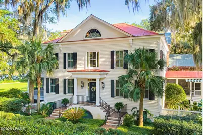 1 Waterside Drive, Beaufort, SC 29907 - Photo 1