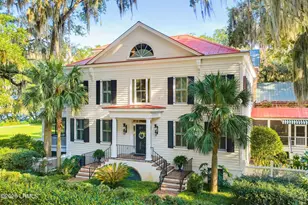 1 Waterside Dr, Beaufort, SC 29907 - Photo 1