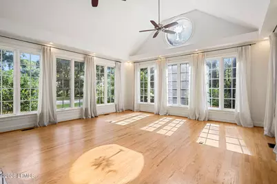 378 Cottage Farm Drive, Beaufort, SC 29902 - Photo 2