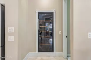 526 Colonial Dr, Hilton Head Island, SC 29926 - Photo 12