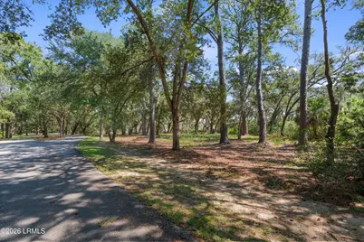 26 Vista Boulevard E, Saint Helena Island, SC 29920 - Photo 16